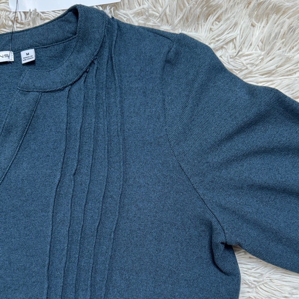 🎉HP🎉 Notations 3/4 Tab Sleeve Top with Pleated Detail 💗 Teal - Picture 7 of 16